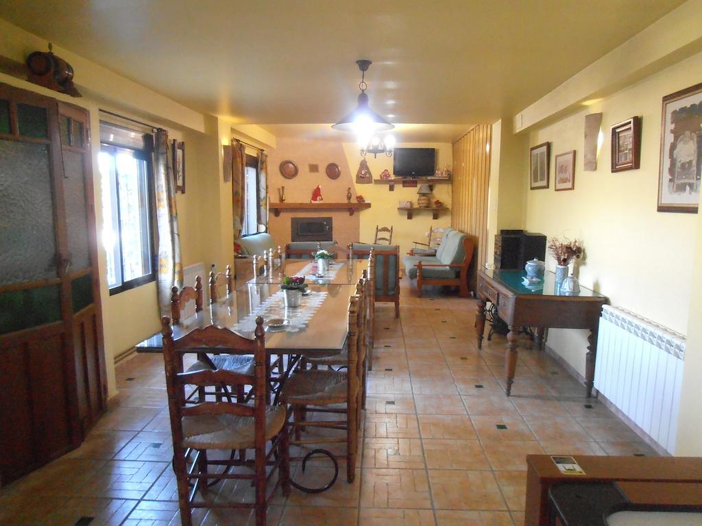 Alojamiento Rural Torre Hueca Pinos Puente Phòng bức ảnh